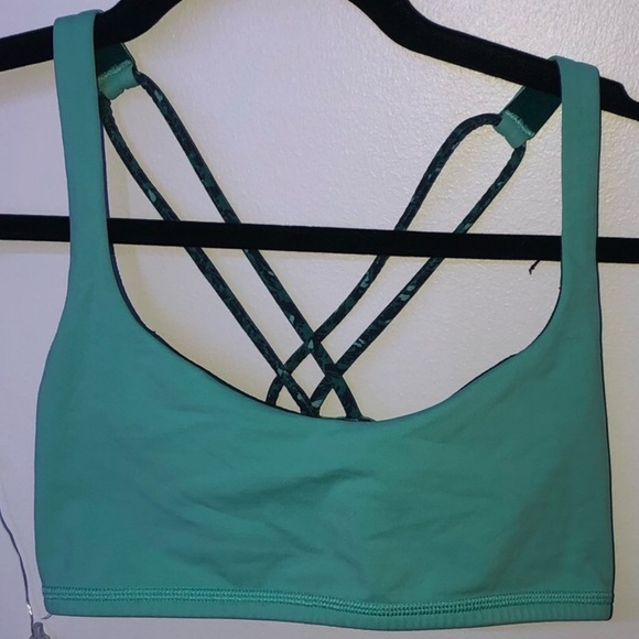 lululemon athletica Other - Lululemon Sports Bra Size 4